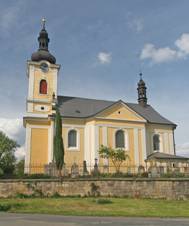 Kostel Nanebevzet Panny Marie, Chroustov 03.JPG