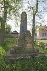 Chroustov pomnk padlch.JPG