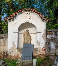Kostel svat�ho V�clava v �in�vsi h�bitov4.jpg