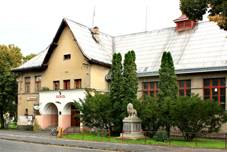 Kostomlaty nad Labem, Sokol Hall.jpg