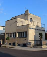 Nymburk, Lwitova vila.jpg