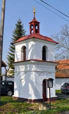 Vlkov pod Okobrhem, sv.  Peter and Paul Chapel.JPG