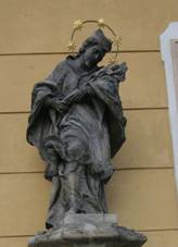 File:Socha sv. Jana Nepomuckho (Polika).JPG