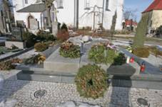 File:Hrob Bohuslava Martin.JPG