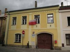 Polika, mstsk dm p.181.JPG