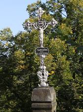 Wayside cross in Hradcany, part of Bosice village.JPG