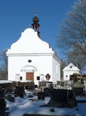 Volary, hÅ™bitov s kaplÃ sv.FloriÃ¡na 01.jpg