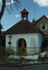 Bratnov, kaplika.JPG