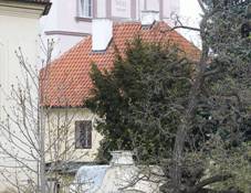 Praha Bubenec fara-1.JPG