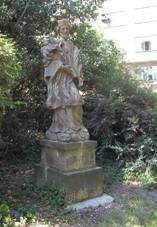 Kostel svatho Klimenta-Holeovice (03).jpg