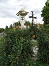 Lipence, ernoick, zvonika a kek.jpg