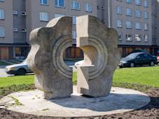 Divok rka, pamtnk.jpg