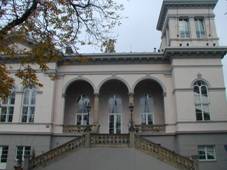 park - Letensk sady, z toho jen: souso Diany, socha dvky, vinin sklepy, restaurace Praha, Hanavsk pavilon, hudebn besdka, Letensk zmeek