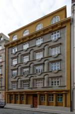 Kamenicka 35-1528.jpg