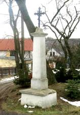 K na rozcest ulic Hlavn a U Kku v Husinci (Q66564770) 01.jpg