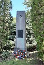 Memorial to the fallen in e 01.jpg