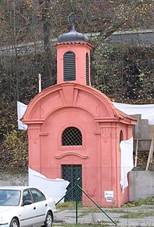 Karln, kaple vojenskho hbitova.jpg