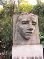 Husv pomnk v Koch - detail.JPG