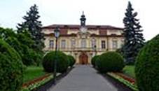 Libensky zamecek001.JPG