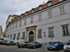 Praha, Thunovská 18.jpg