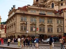 Malostranské náměstí - palác.JPG