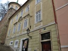 Praha, dm Star myslivna.jpg