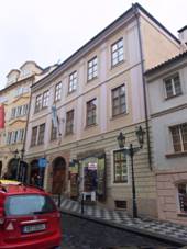 Praha, dm U Zlatho orla (Nerudova).JPG
