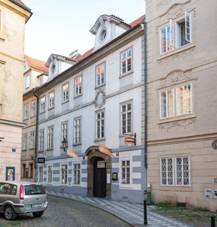 Praha 1, Prokopsk 396-8 20170810 001.jpg