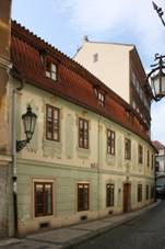 Praha, Mal Strana - U ervenho kku (cel).jpg