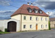 Lichoceves, Noutonice, nves 02.JPG