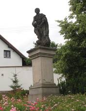 Stedokluky, socha (2).jpg