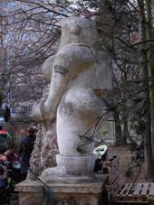 Praha Strizkov Teplicka 30 plastika 2.jpg