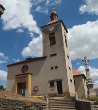 Domaelice, kostel.JPG