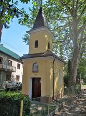 Kaple svatho Cyrila a Metodje na nvsi, datovan 1863.