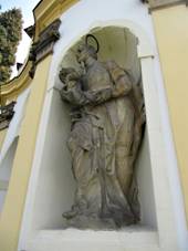 Kaple svatho Frantika Xaverskho, svat Stanislav Kostka.jpg