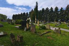 https://upload.wikimedia.org/wikipedia/commons/thumb/9/94/H%C5%99bitov%2C_Pavlovice_u_Kojet%C3%ADna%2C_okres_Prost%C4%9Bjov.jpg/1280px-H%C5%99bitov%2C_Pavlovice_u_Kojet%C3%ADna%2C_okres_Prost%C4%9Bjov.jpg