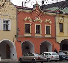 P�erov, Horn� n�m�st� 3.jpg
