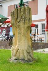 Sculpture by the train station Nepomuk 01.jpg