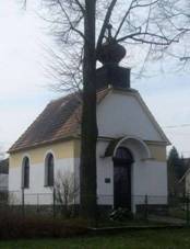 Kaple v Kozlovicch (Q66051024).jpg