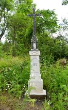 Kramoln, wayside cross (Q66051015) 01.jpg