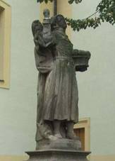 Socha svatho Notburga u kostela v Merkln (Q66055860).jpg