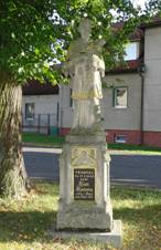 https://upload.wikimedia.org/wikipedia/commons/thumb/3/38/Socha_sv._Jana_Nepomuck%C3%A9ho%2C_%C5%98en%C4%8De%2C_4.jpg/800px-Socha_sv._Jana_Nepomuck%C3%A9ho%2C_%C5%98en%C4%8De%2C_4.jpg