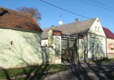 Chalupy (Zemtice), domy na nvsi.jpg