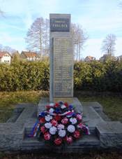 Mala Hrastice 2020-01-12 Pomnik.jpg