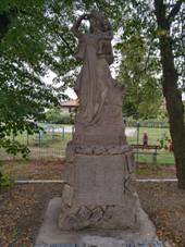 Mokrovraty u koly 2.jpg