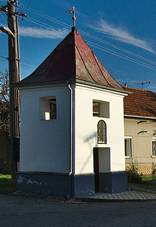 Zvonice na nvsi, Kobylniky, Myslejovice, okres Prostjov.jpg