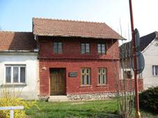 Kostelec n.H., Bezruv pamtnk.jpg