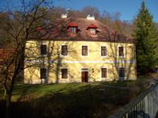 Nov Jchymov - bval elezrny.jpg