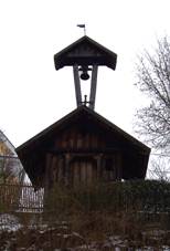 Roztoky u Kivokltu, zvonika u . p. 105 (01).jpg