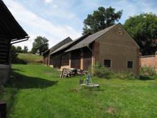 Drahov jezd, dvr statku.jpg